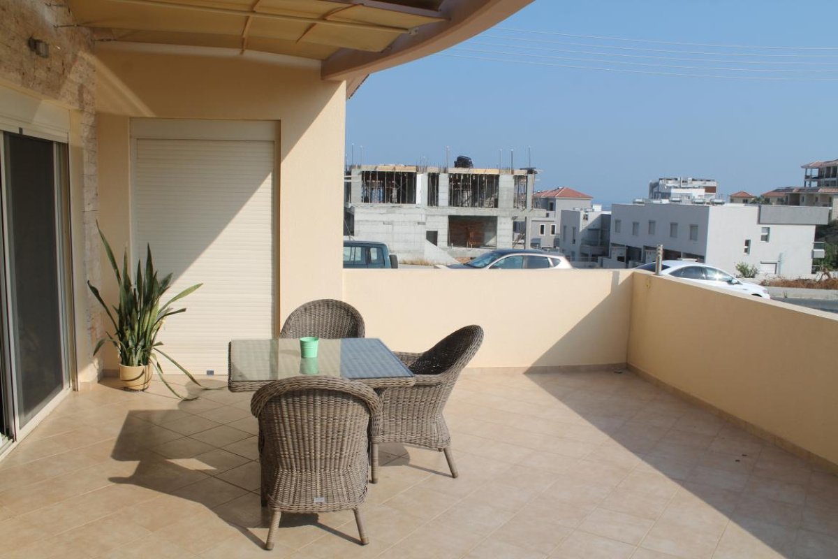5 bedrooms Villa in Limassol, Cyprus No. 38334