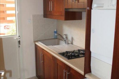 5 bedrooms Villa in Limassol,  No. 38334 9