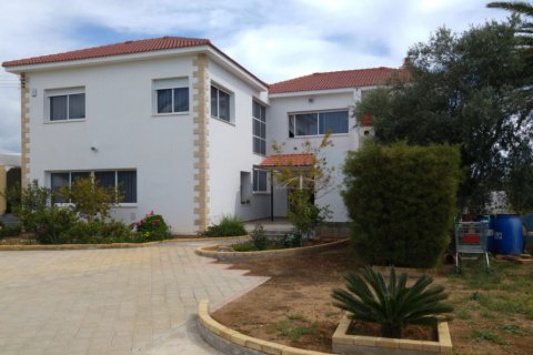 3 dormitorios Villa en Limassol,  No. 38337 4