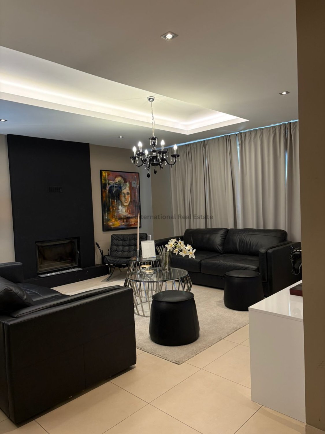 4 bedrooms Villa in Dromolaxia, Larnaka, Cyprus No. 58538