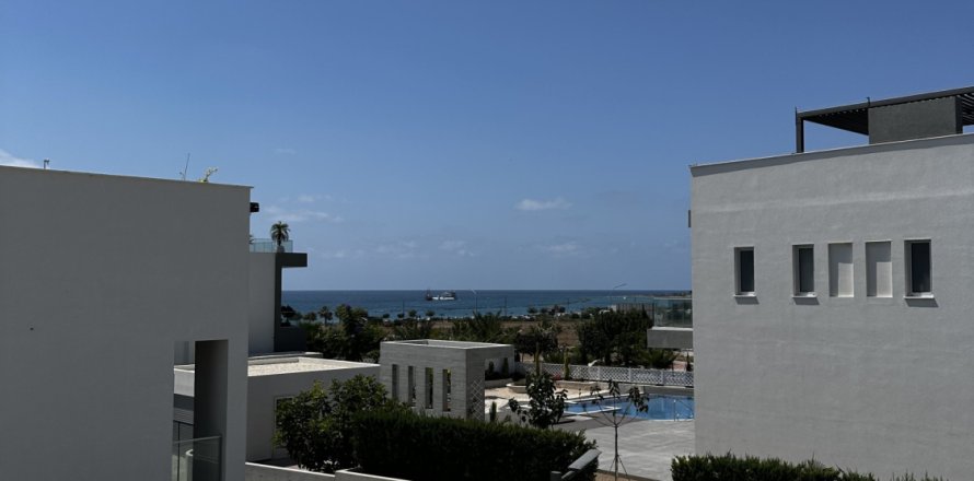 5 bedrooms Villa in Geroskípou, Paphos, No. 47914