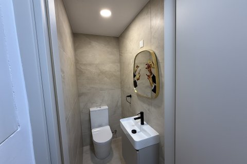 2 chambres Appartement à Agios Athanasios, Limassol,  No. 46673 12