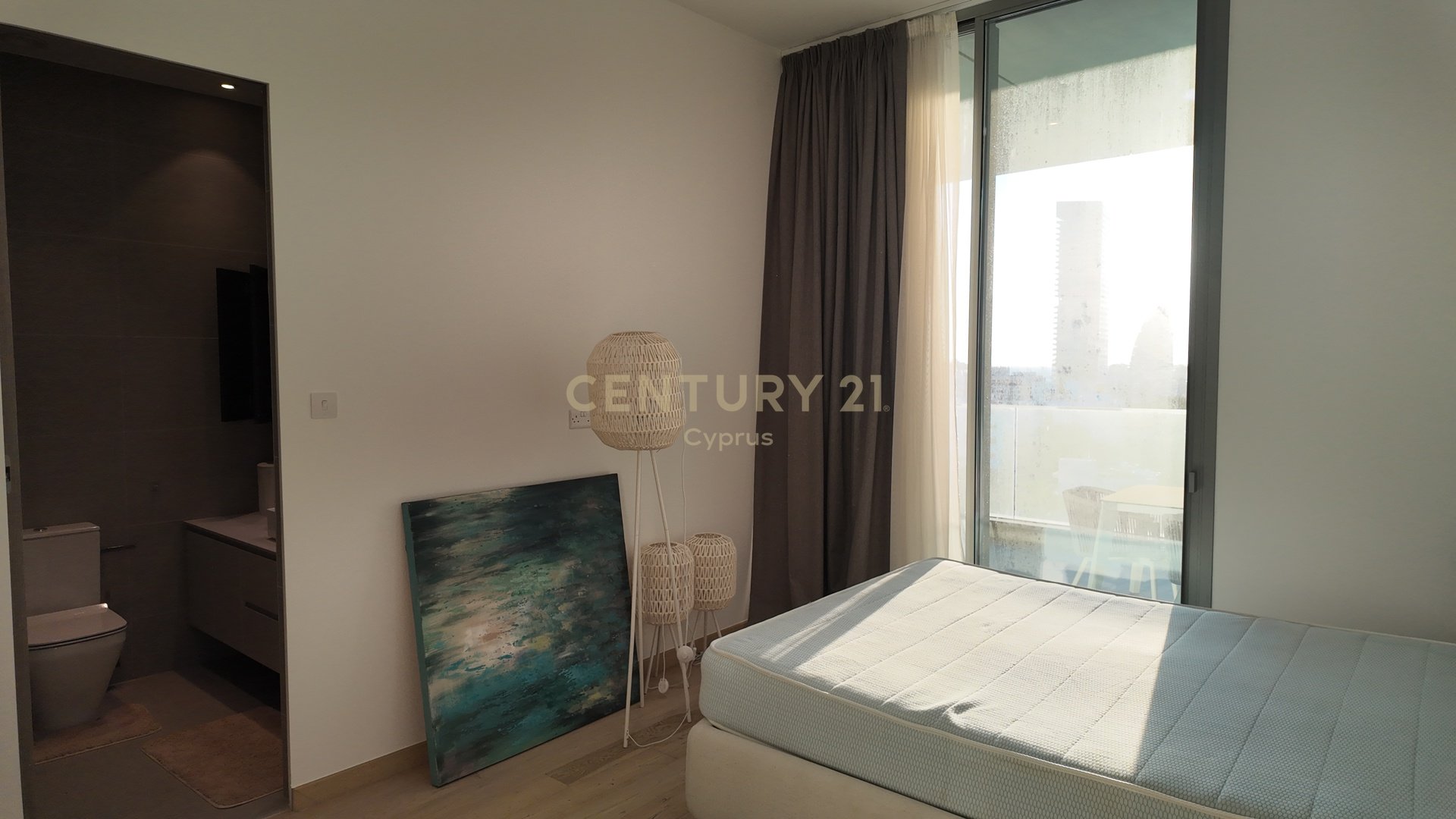 3 bedrooms Apartment in Agios Tychonas, Limassol, Cyprus No. 55316
