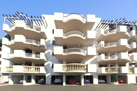 3 bedrooms Apartment in Paphos, Cyprus No. 37540 1