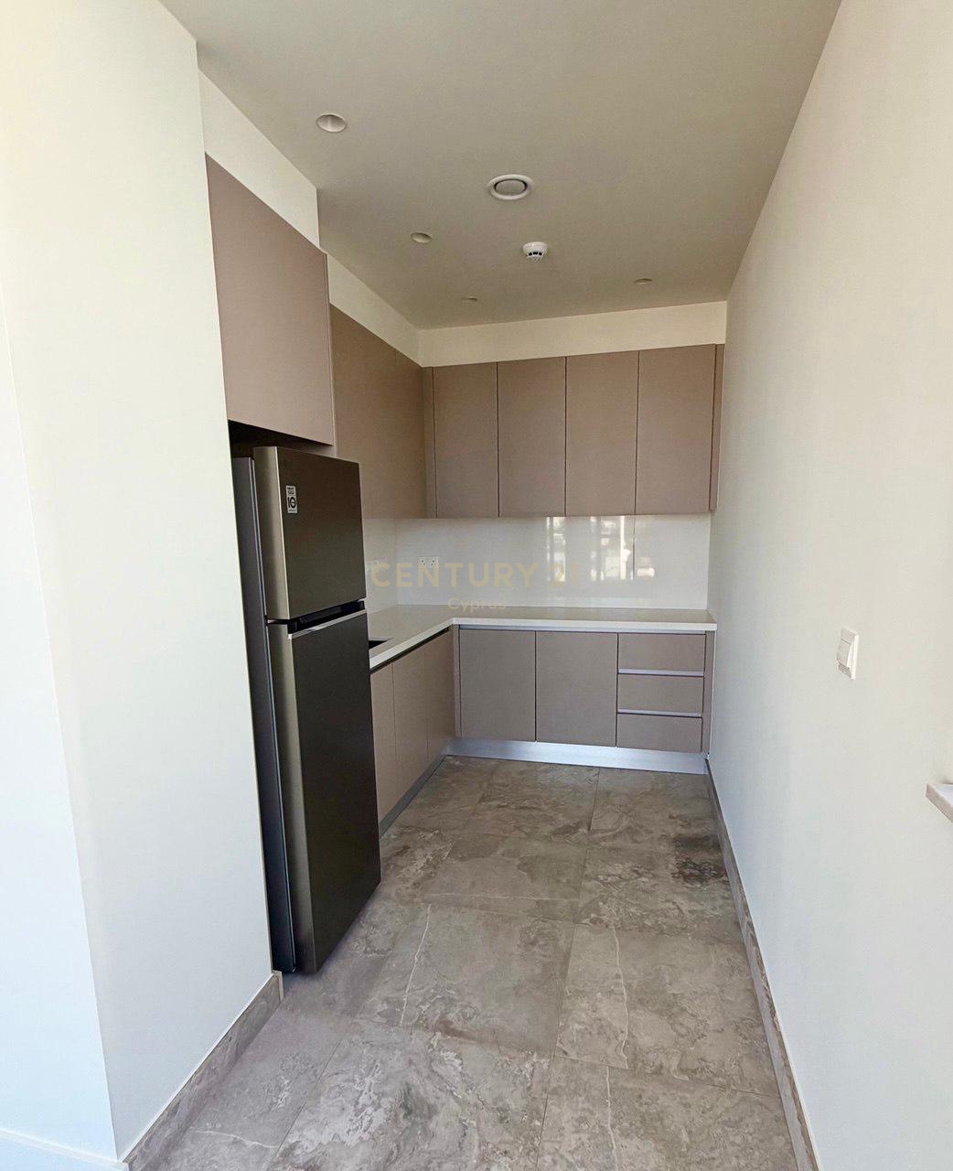 344m2 Office in Mesa Geitonia, Limassol, Cyprus No. 55263