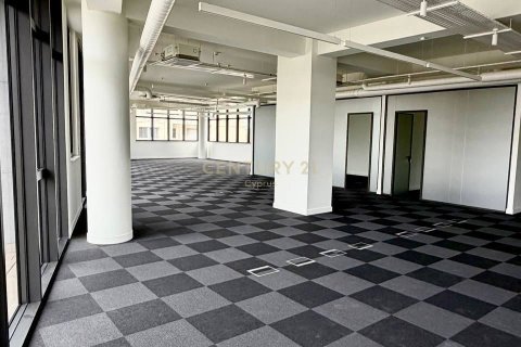 235m2 Oficina en Mesa Geitonia, Limassol, No. 55266 9