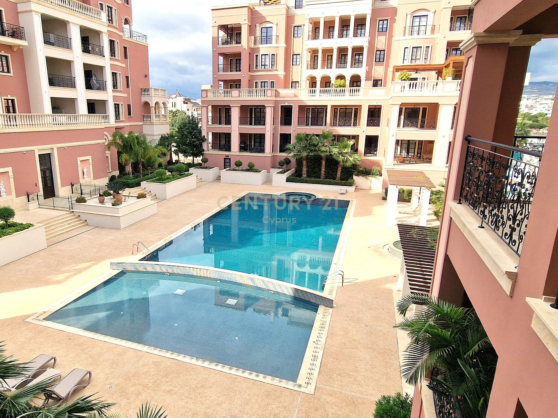 2 bedrooms Apartment in Germasogeia, Limassol, Cyprus No. 55268
