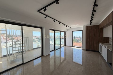 Квартира с 2 спальнями в Нэа Экали, Лимассол, Лимасол,  № 55079 2
