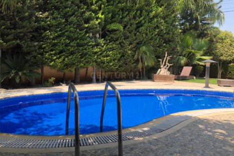 4 bedrooms Villa in Germasogeia, Limassol, No. 35036 25