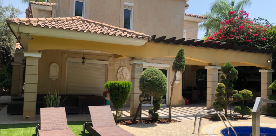4 bedrooms Villa in Germasogeia, Limassol, No. 35036