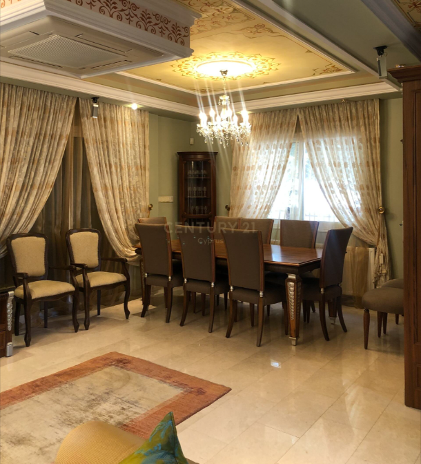 4 bedrooms Villa in Germasogeia, Limassol, Cyprus No. 35036