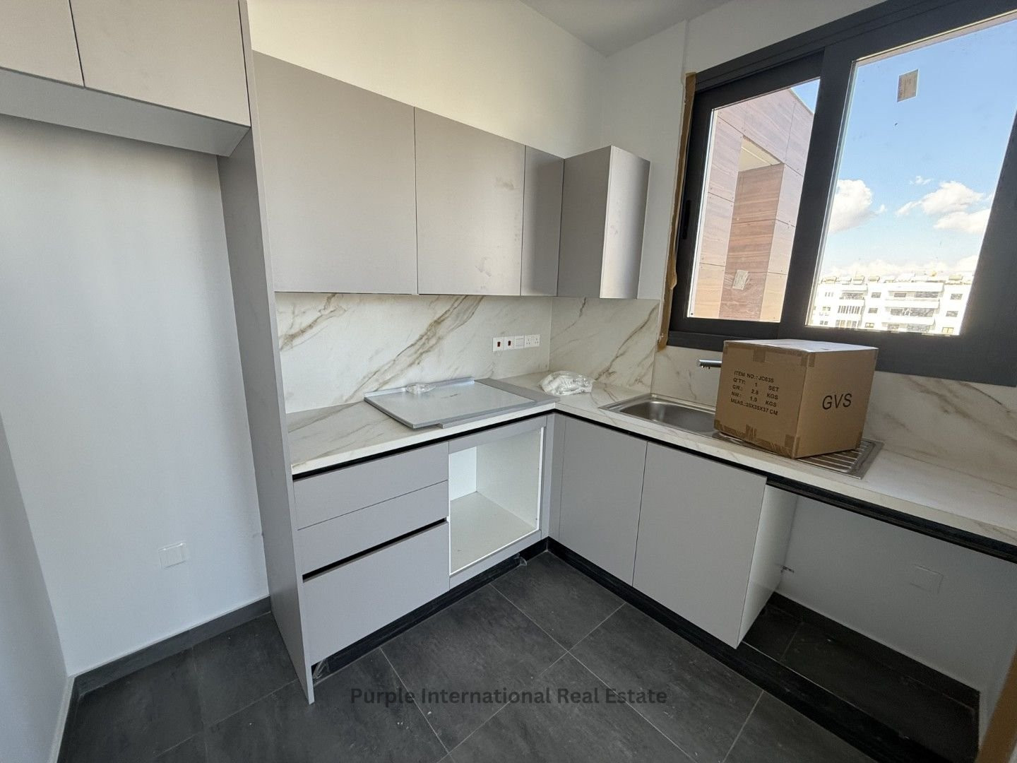 2 dormitorios Apartamento en Larnaca, Larnaka, Chipre No. 35146