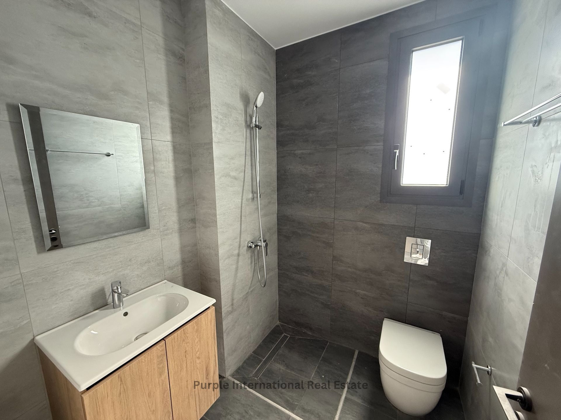2 bedrooms Apartment in Larnaca, Larnaka, Cyprus No. 35145