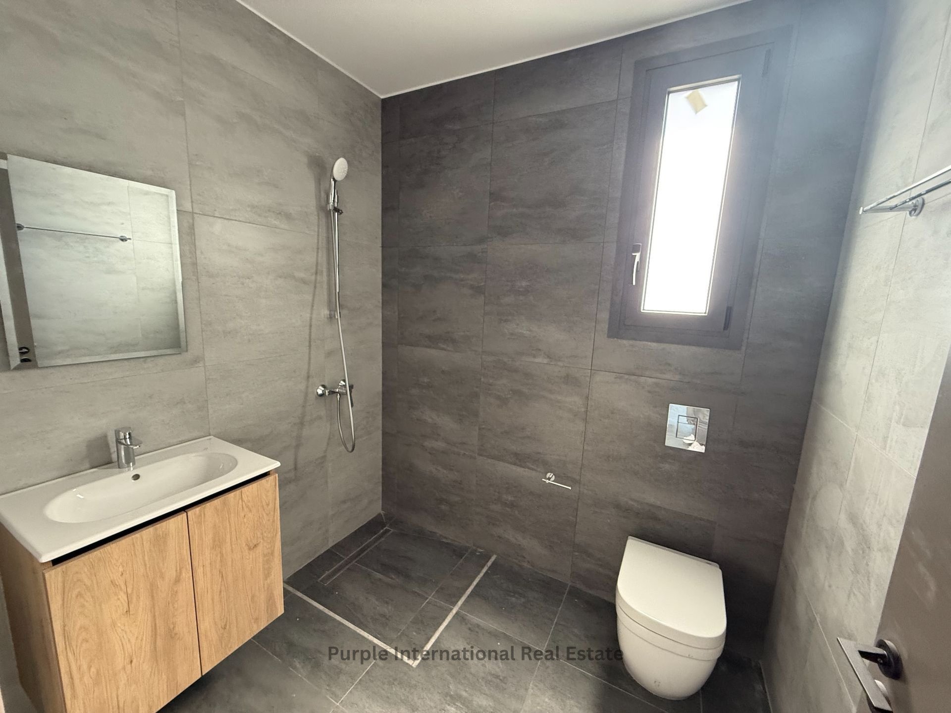 2 bedrooms Apartment in Larnaca, Larnaka, Cyprus No. 35145