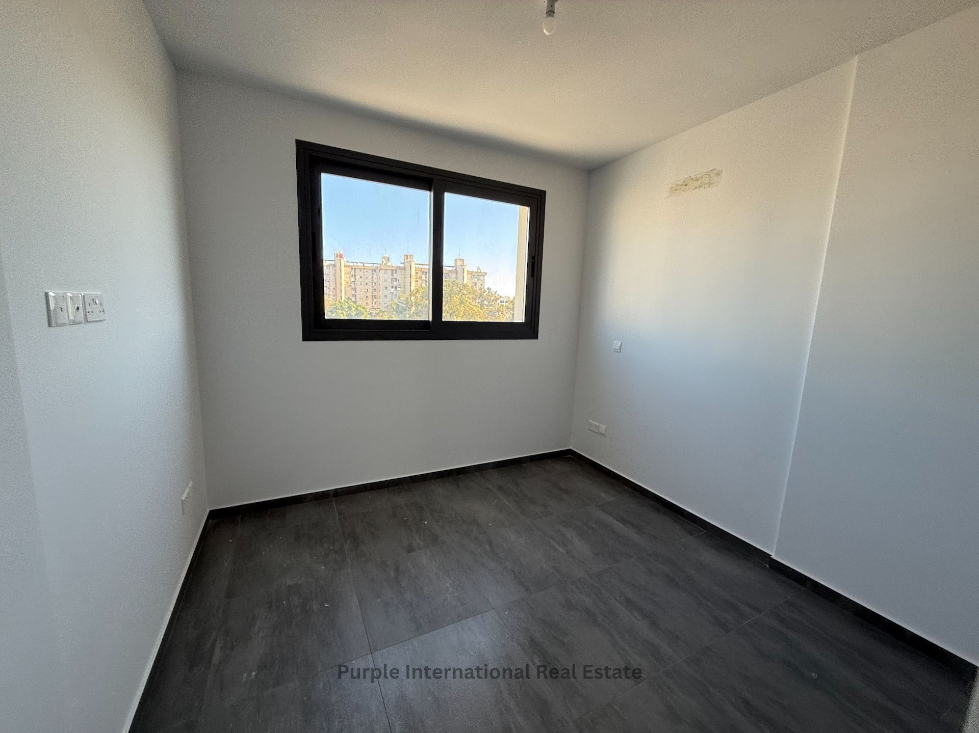 2 bedrooms Apartment in Larnaca, Larnaka, Cyprus No. 35145