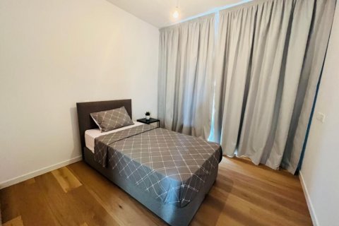 3 bedrooms Apartment in Limassol,  No. 38923 6