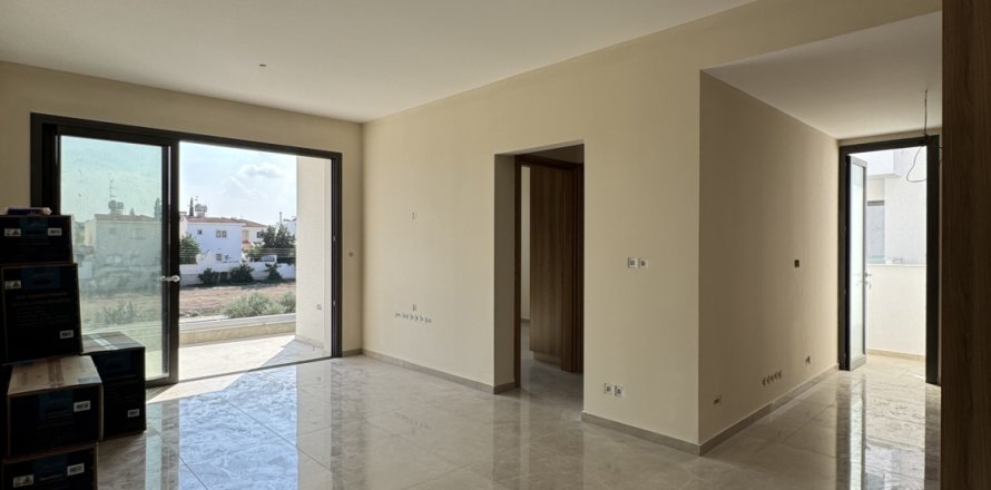 1 bedroom Apartment in Strovolos, Nicosia,  No. 39799