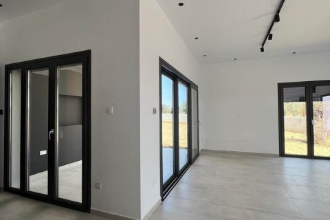 3 bedrooms Townhouse in Tseri, Nicosia,  No. 39797 12