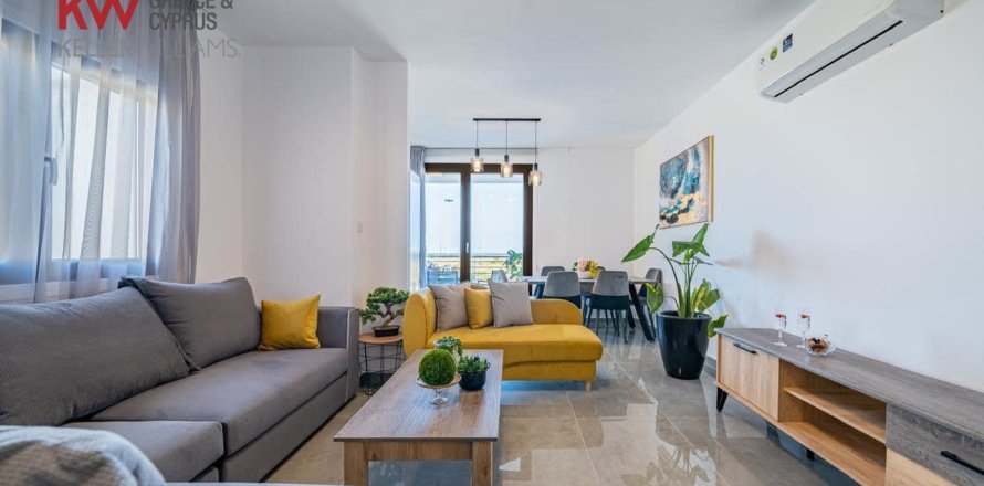 2 bedrooms Apartment in Larnaca, Larnaka,  No. 39801