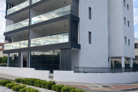 2 dormitorios Apartamento en Latsia, Nicosia,  No. 51703 2