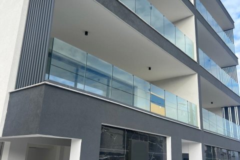 2 dormitorios Apartamento en Latsia, Nicosia,  No. 51703 8