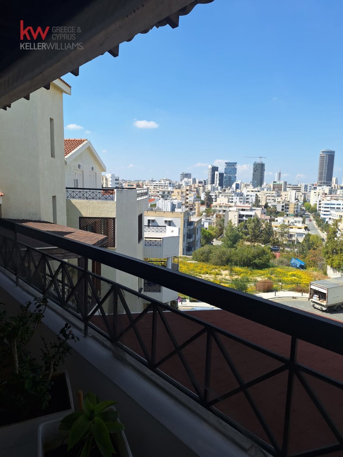 3 bedrooms Apartment in Nicosia, Cyprus No. 51707