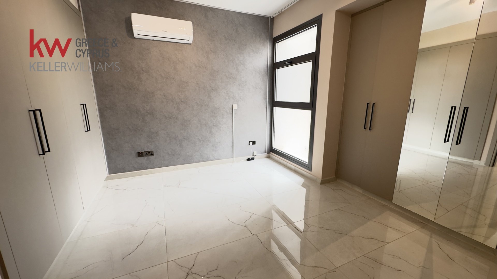 5 bedrooms Villa in Livadia, Nicosia, Cyprus No. 51706
