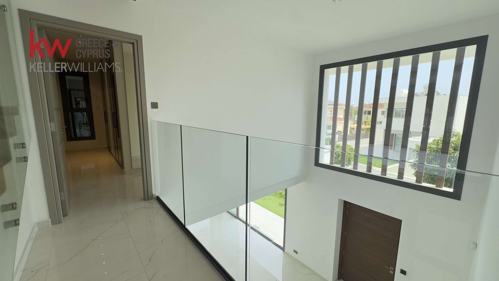 5 bedrooms Villa in Livadia, Nicosia, Cyprus No. 51706