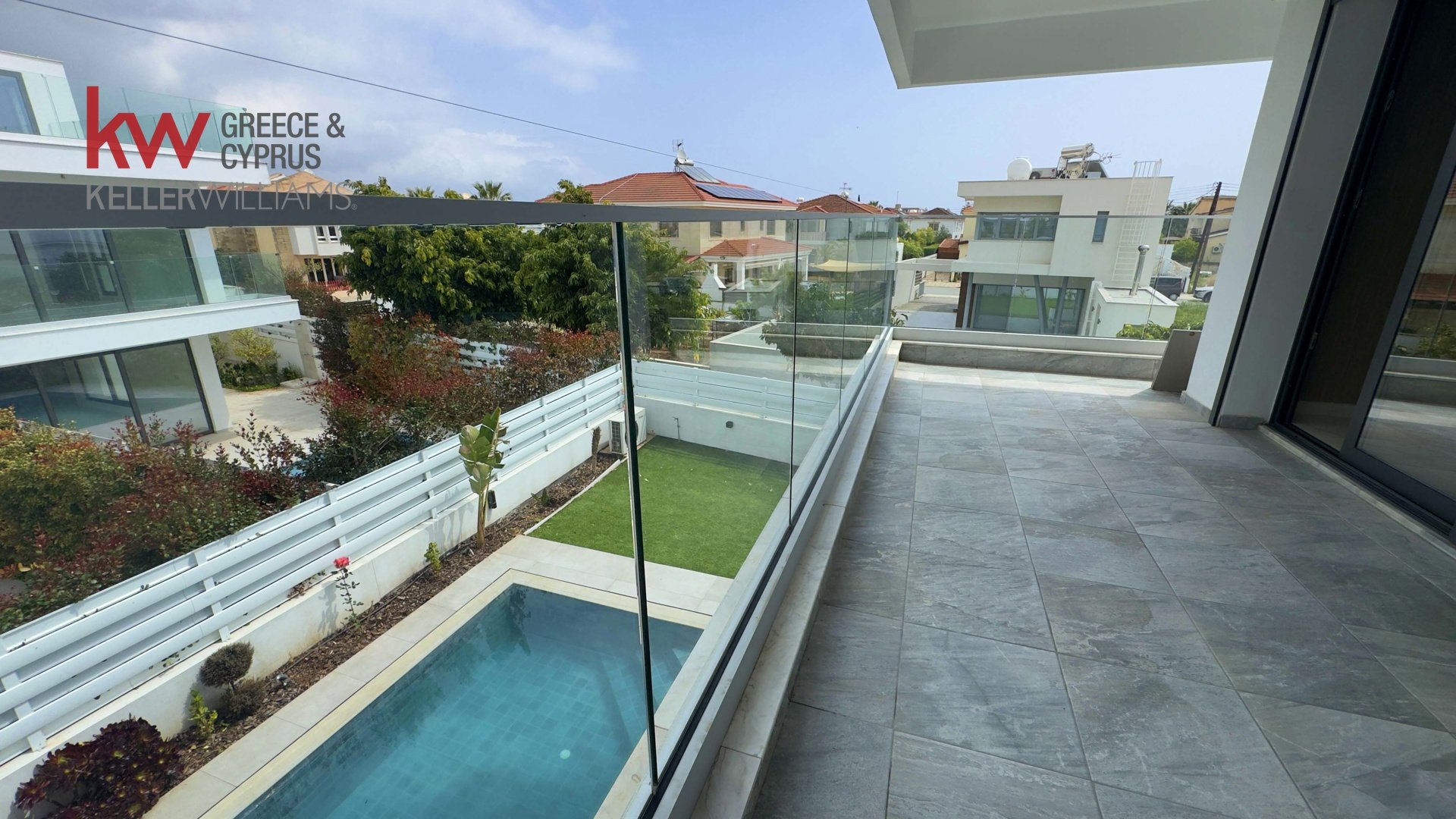 5 bedrooms Villa in Livadia, Nicosia, Cyprus No. 51706