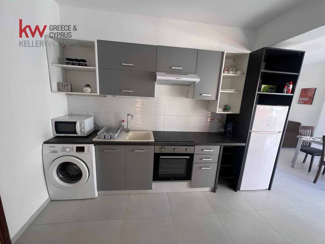 2 bedrooms Apartment in Larnaca, Larnaka, Cyprus No. 51705