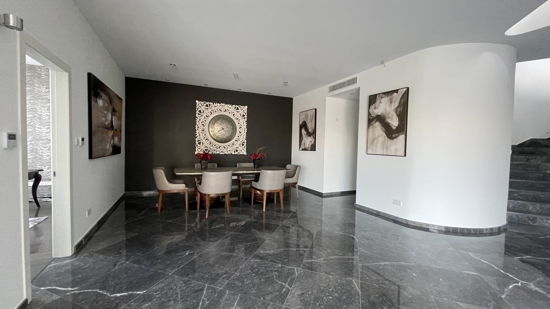 5 bedrooms Villa in Limassol, Cyprus No. 26448
