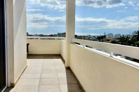 2 bedrooms Apartment in Larnaca, Larnaka,  No. 40185 11