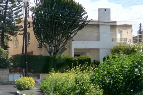 419m2 Villa in Limassol,  No. 37945 3
