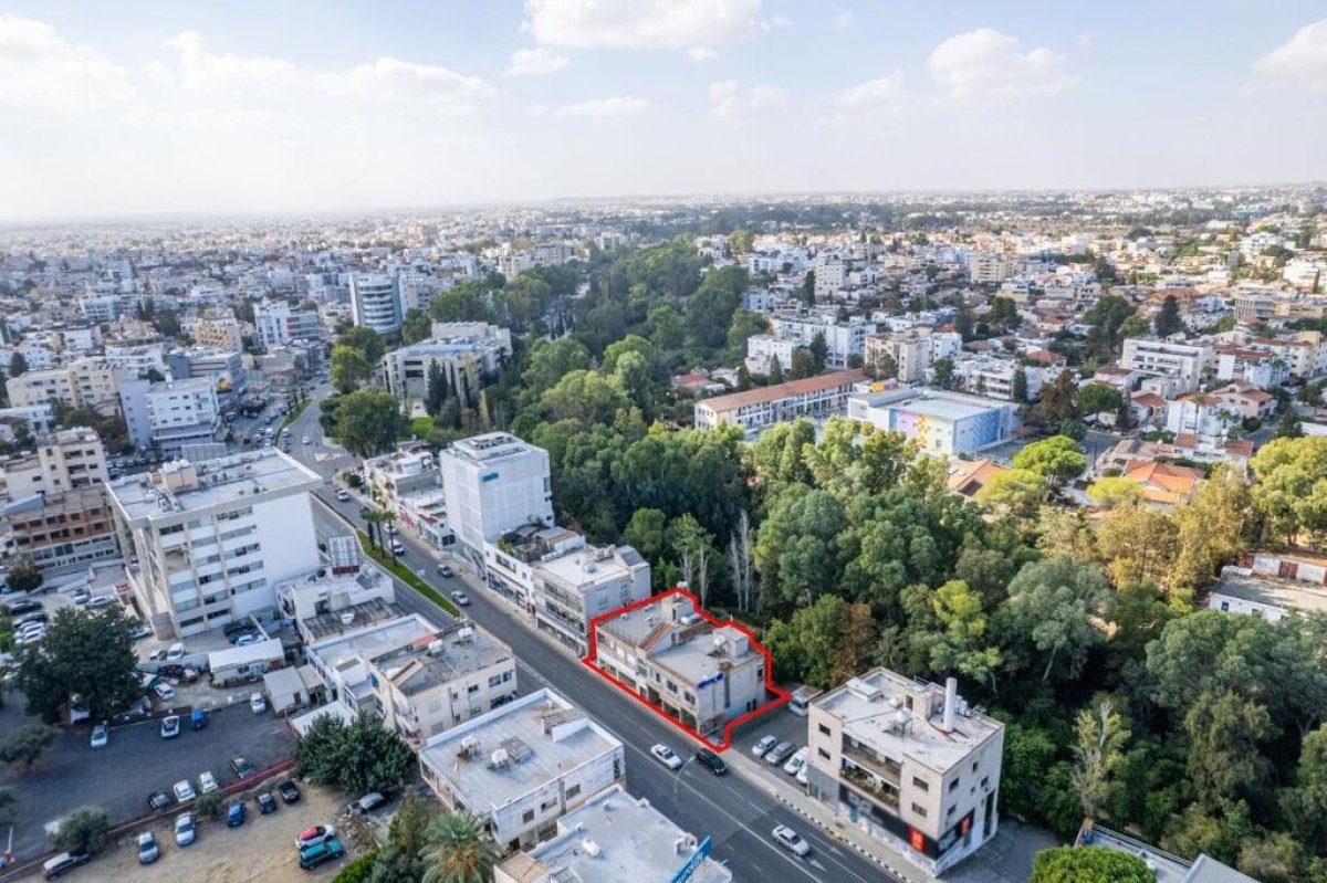 496m2 Commercial property in Nicosia, Cyprus No. 37947