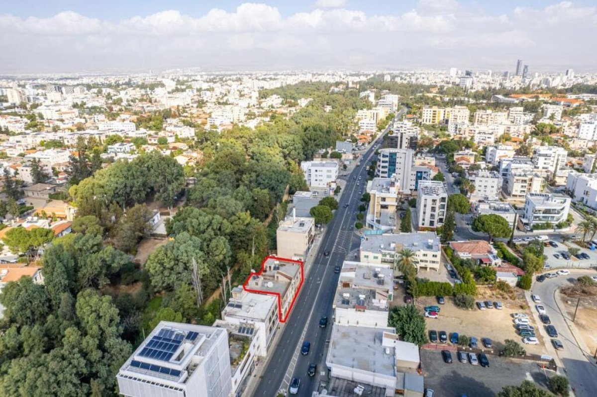 496m2 Commercial property in Nicosia, Cyprus No. 37947