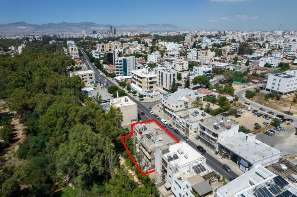 496m2 Commercial property in Nicosia, Cyprus No. 37947