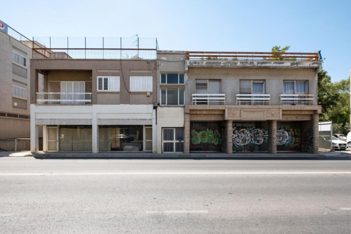496m2 Commercial property in Nicosia, Cyprus No. 37947