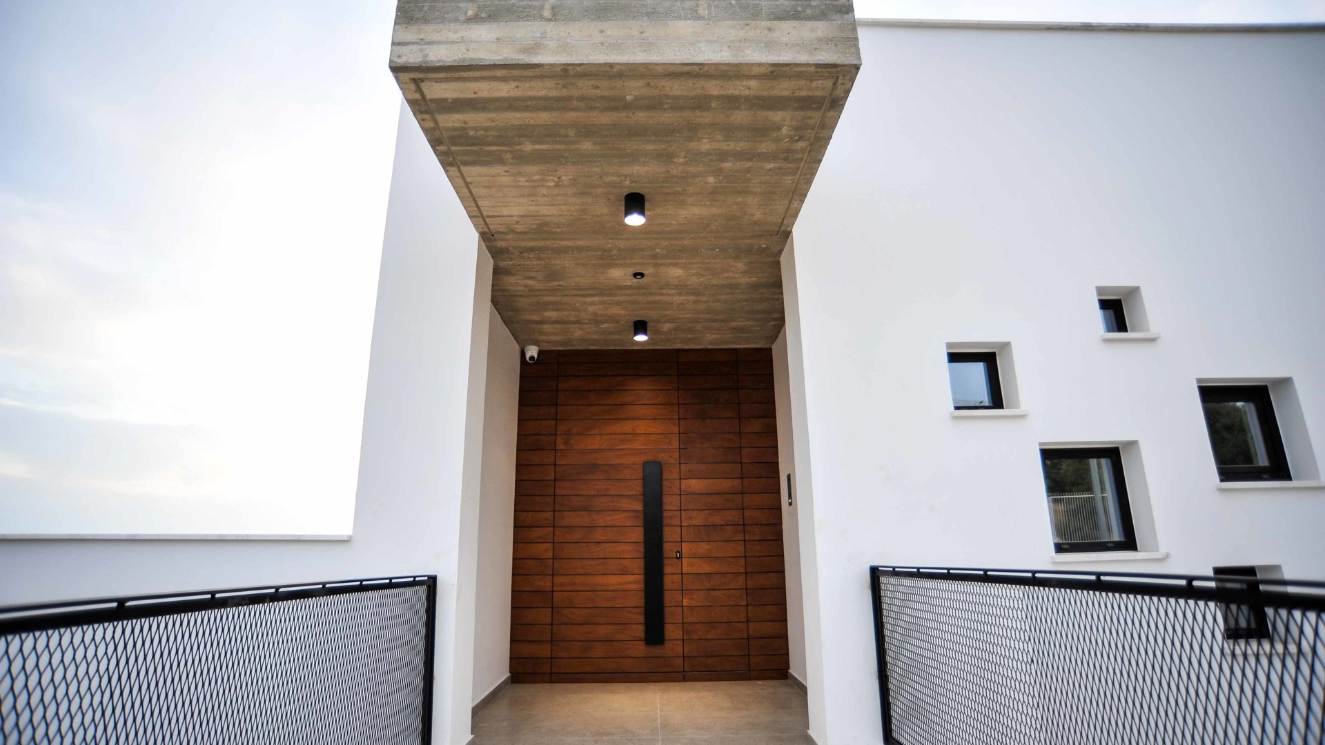 5 bedrooms Villa in Limassol, Cyprus No. 28517
