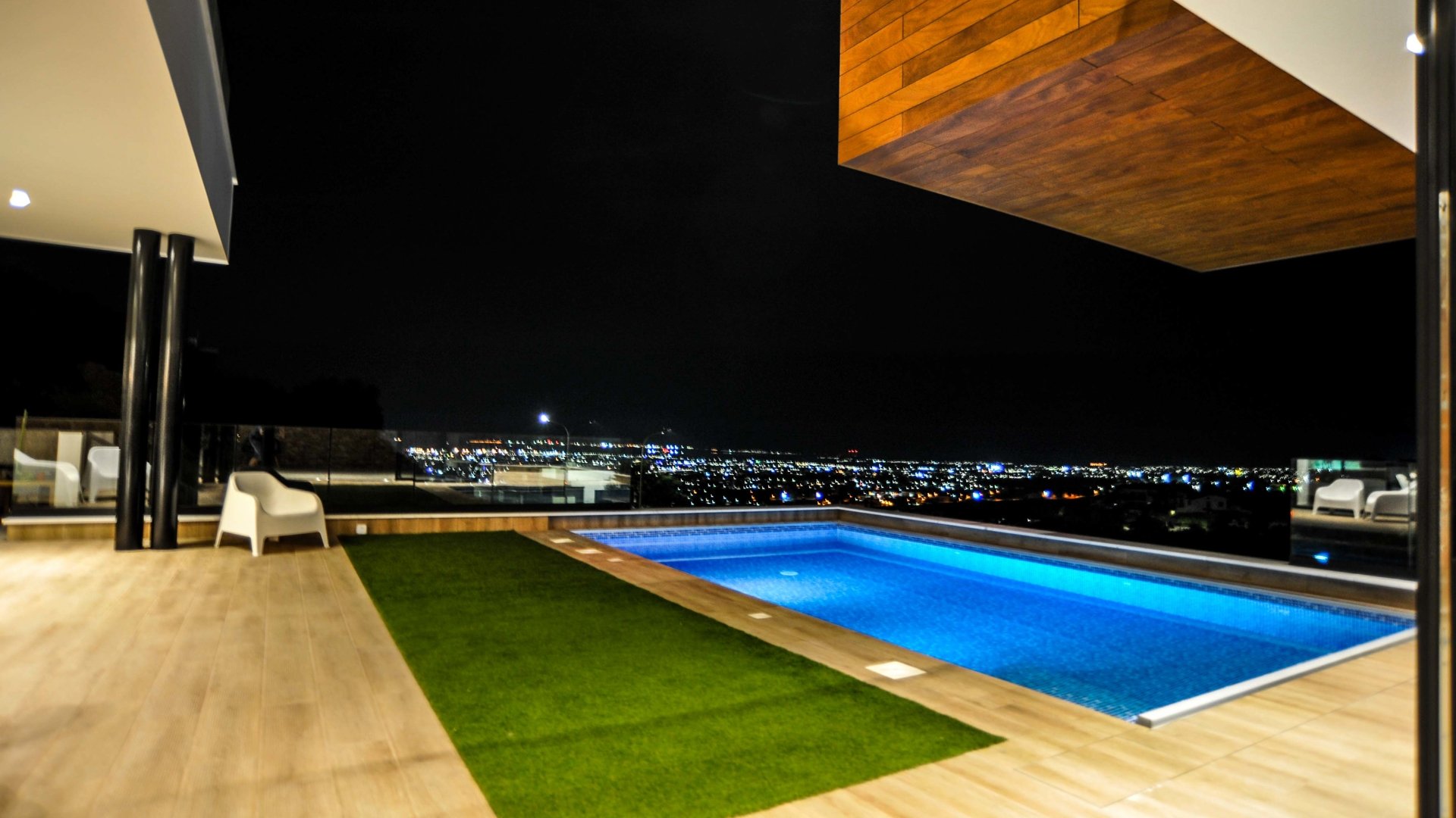 5 bedrooms Villa in Limassol, Cyprus No. 28517