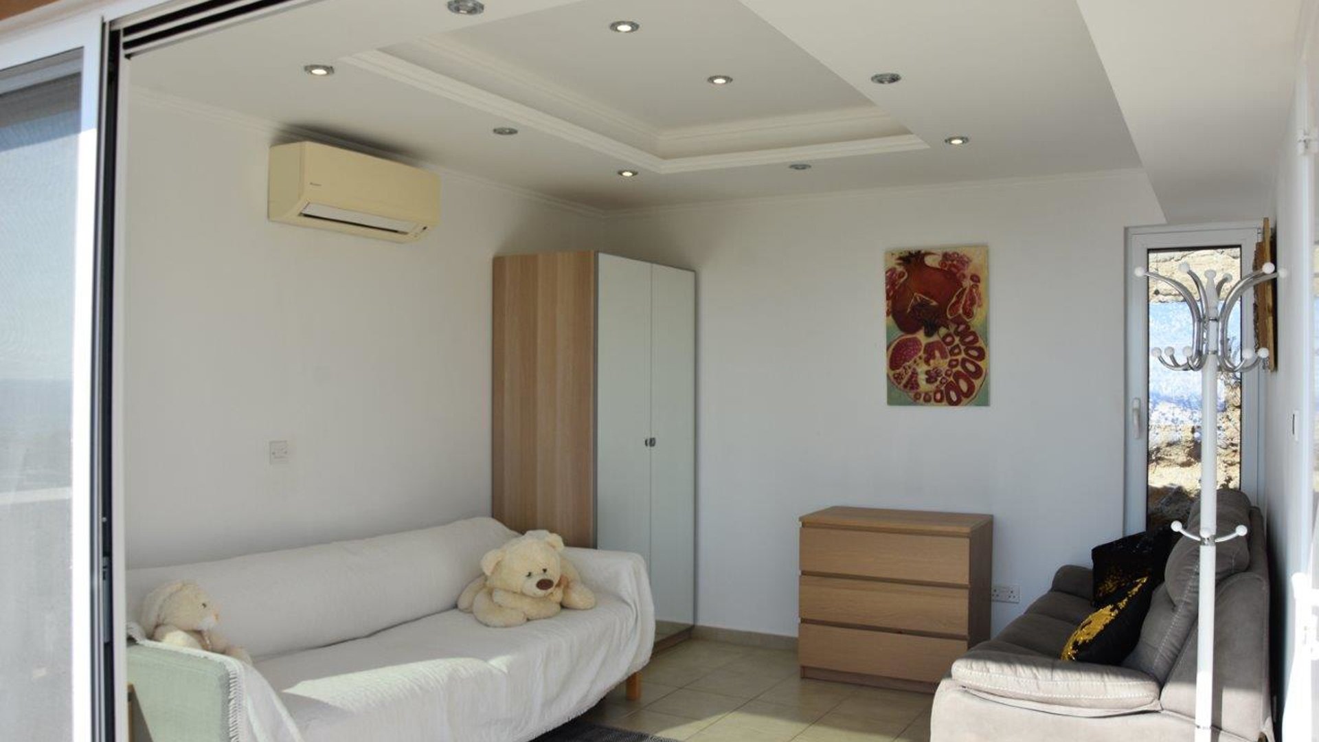 4 bedrooms Villa in Chloraka, Paphos, Cyprus No. 28514