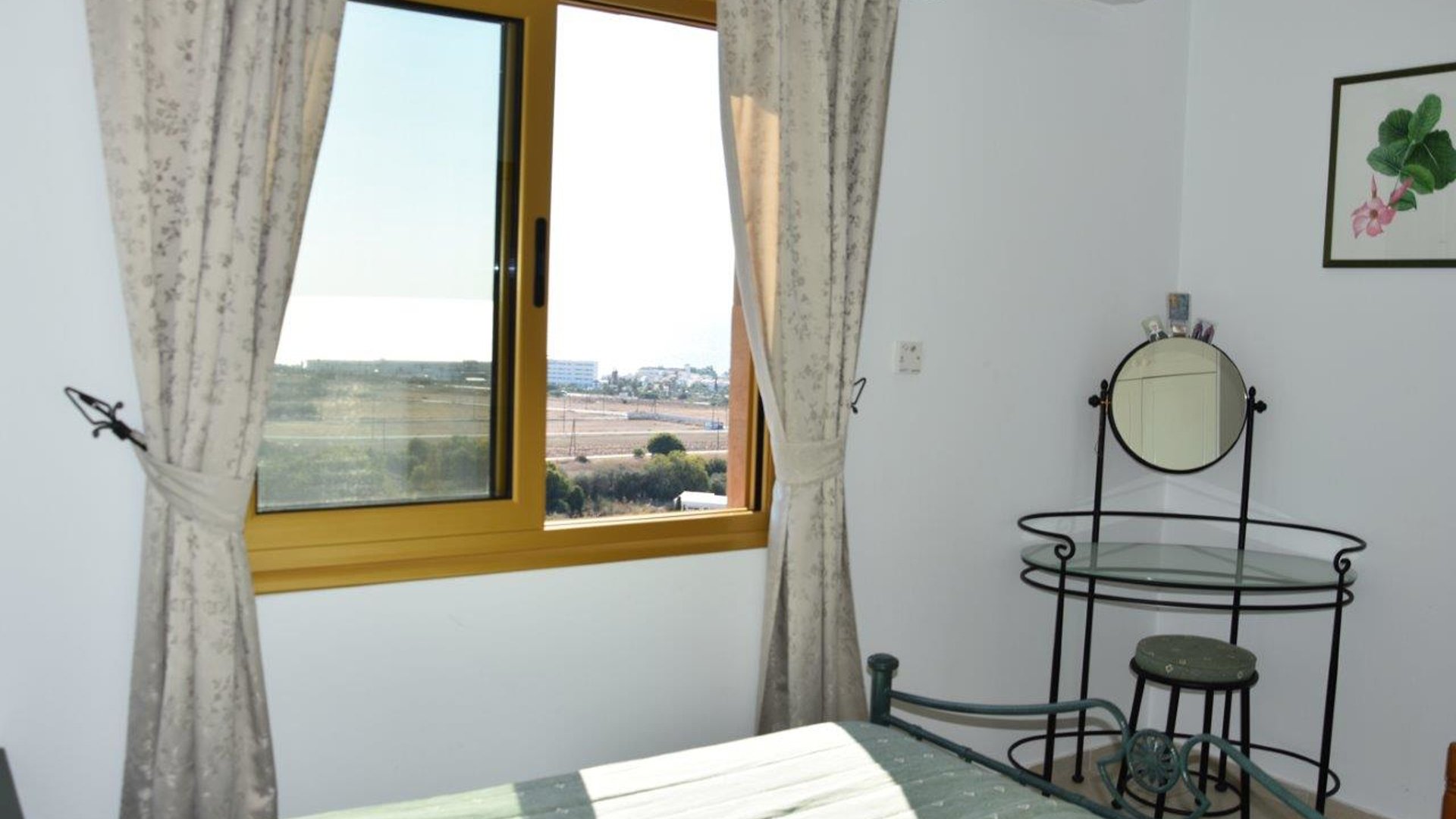 4 bedrooms Villa in Chloraka, Paphos, Cyprus No. 28514