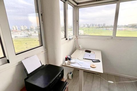 Квартира с 3 спальнями в Ларнака,  № 50951 5