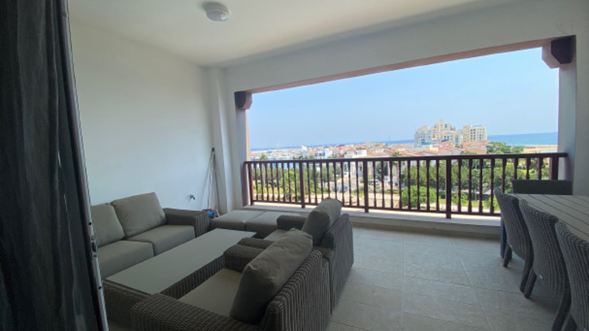 2 bedrooms Apartment in Limassol, Cyprus No. 28639