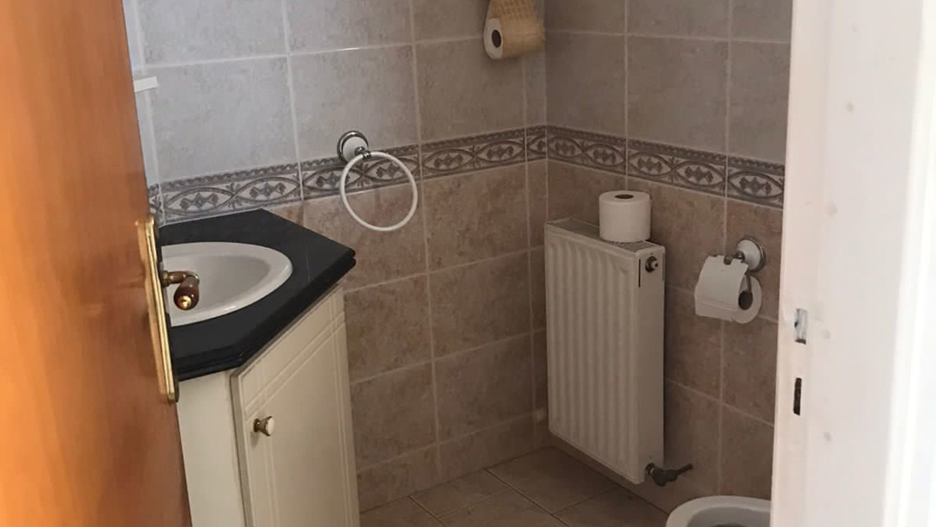 4 bedrooms Villa in Limassol, Cyprus No. 28642