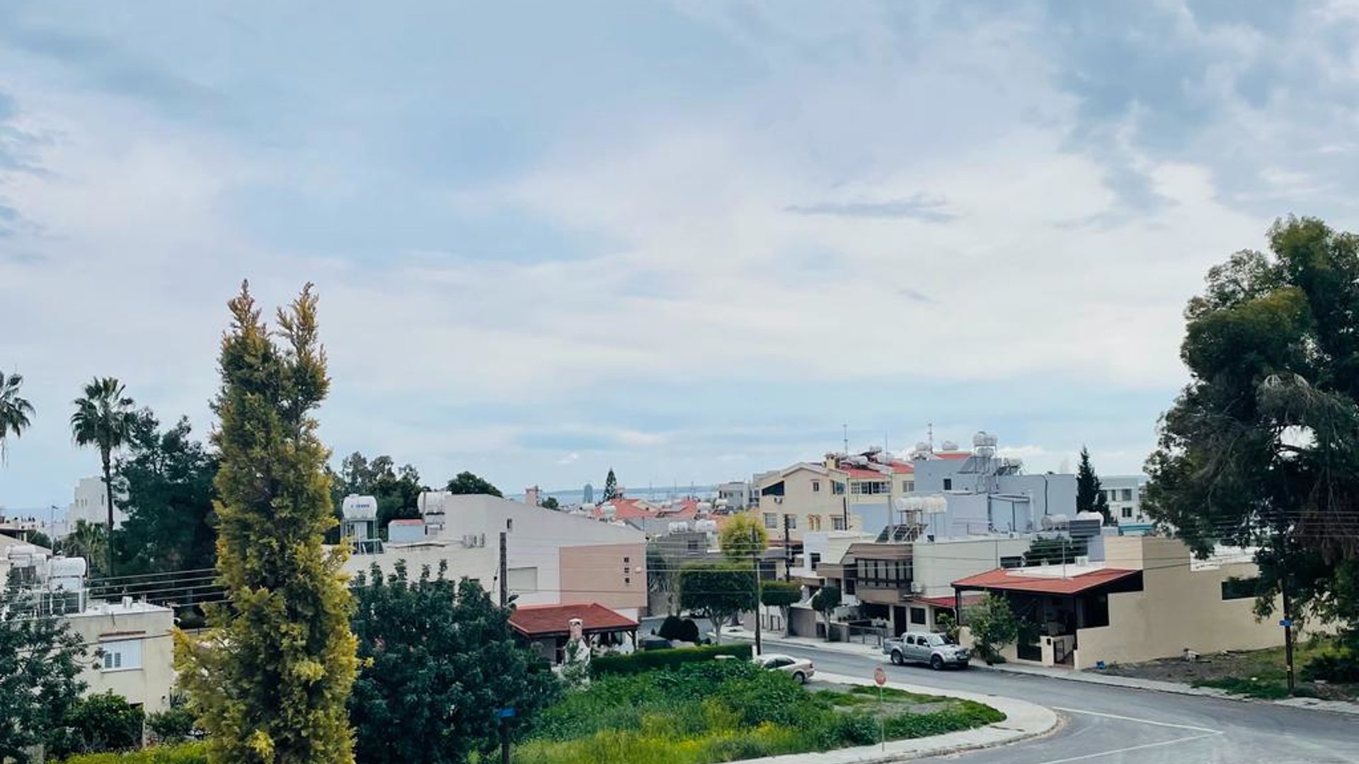 4 bedrooms Villa in Limassol, Cyprus No. 28642