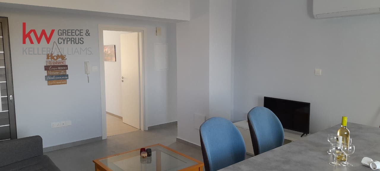 Квартира с 2 спальнями в Пафос, Кипр № 40105