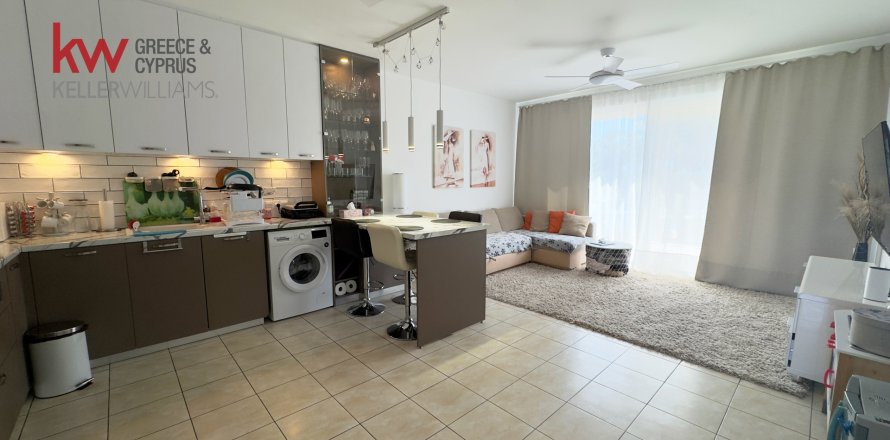 Мезонет с 3 спальнями в Ороклини, Ларнака,  № 40104