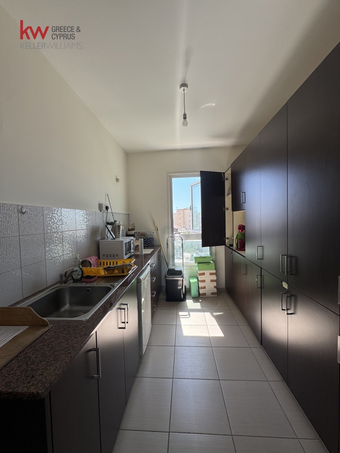 Офис 116м2 в Ларнака, Кипр № 40103