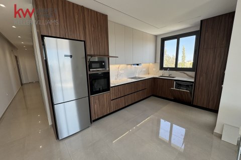 2 bedrooms Apartment in Larnaka,  No. 40101 2