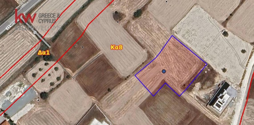 2628m2 Land in Alampra, Nicosia,  No. 40107